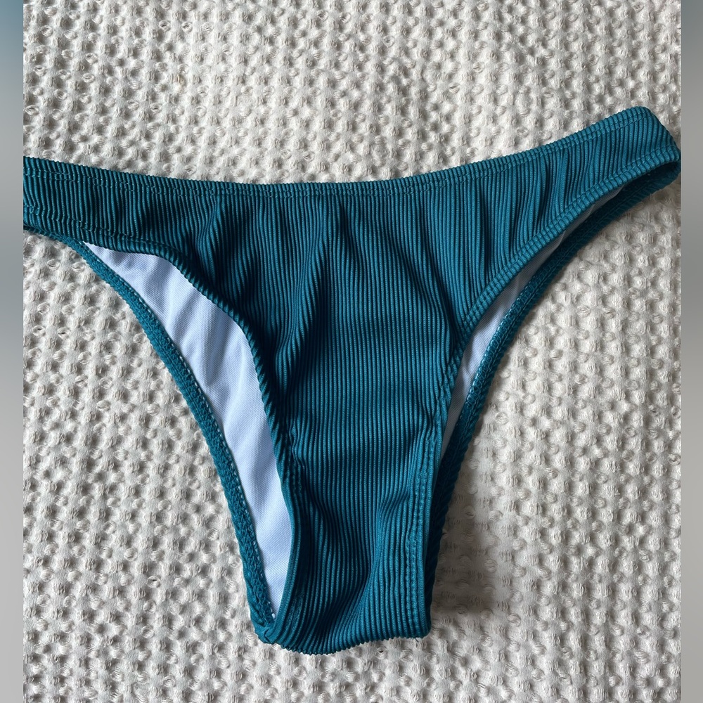 Teal Ribbed Bikini Set - Picture 2 of 8